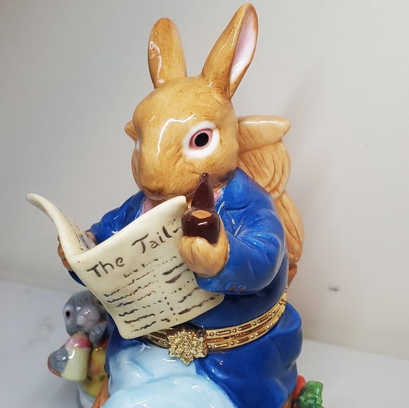 CWC Peter Rabbit Hinged Trinket Box - Picture 7 of 15
